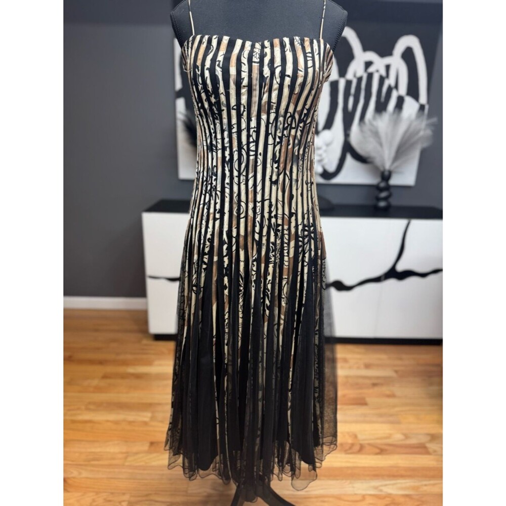 JS Collections Black Cream Strapless Pleated Overlay Dress Women's Size 10 EUC